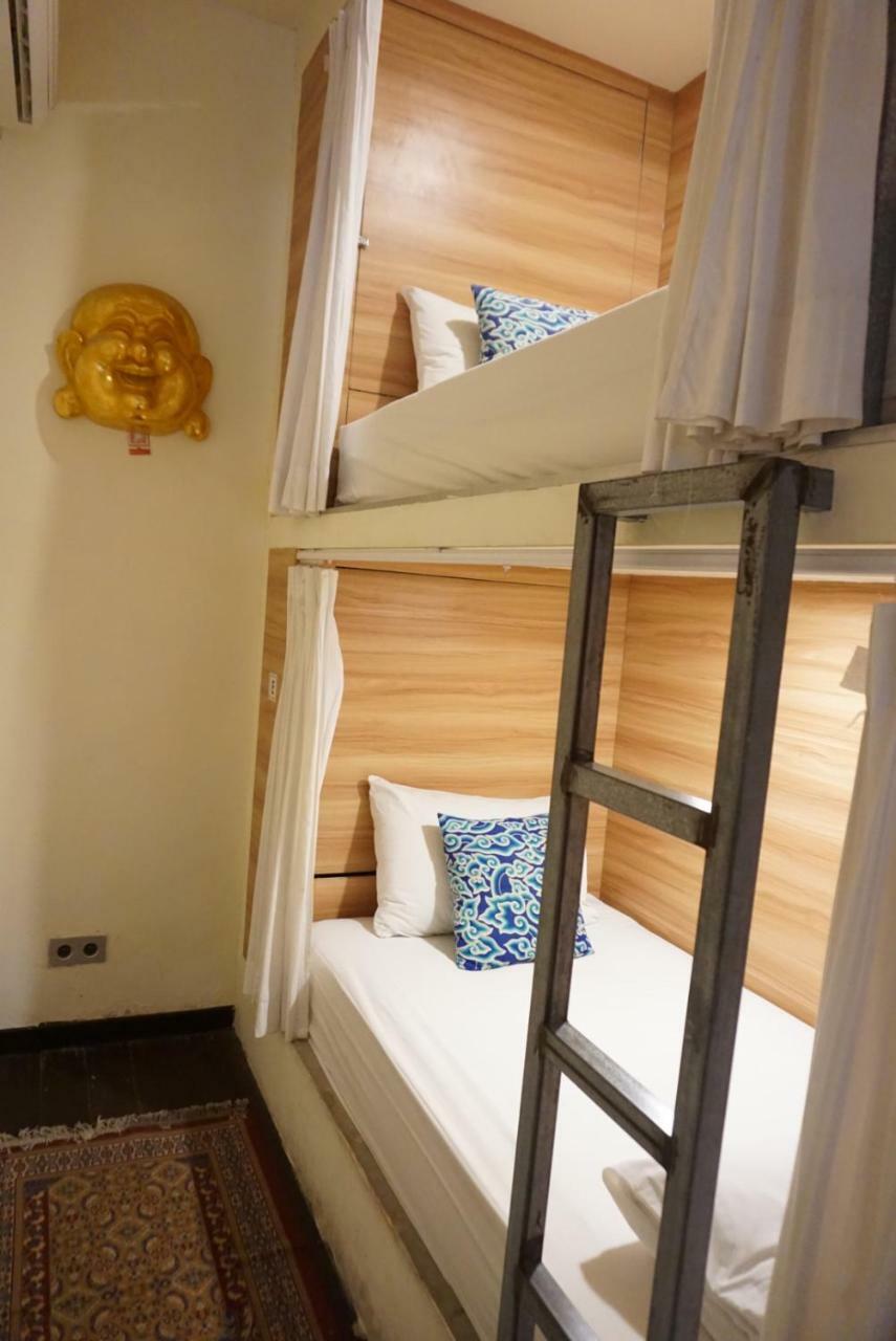 Karisa Pods Seminyak (Bali)